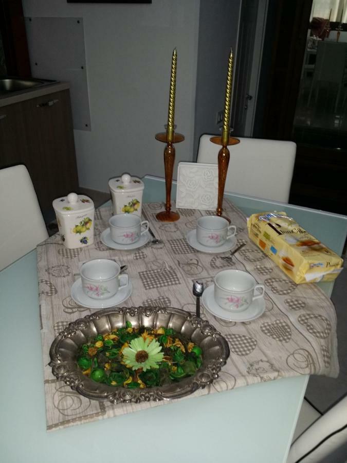 טרמיני אימרסה La Casetta Di Tilde מראה חיצוני תמונה